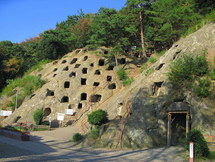 Yoshimi No Hyakketsu - Tempat Wisata di Prefektur Saitama