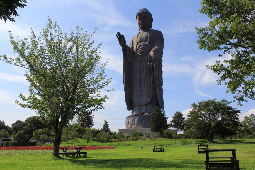 Ushiku Daibutsu