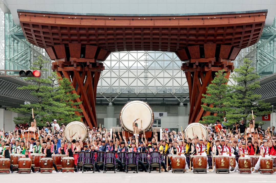 Festival Hyakumangoku