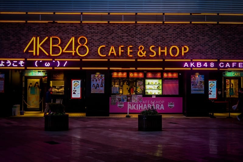 AKB48 Cafe and Shop