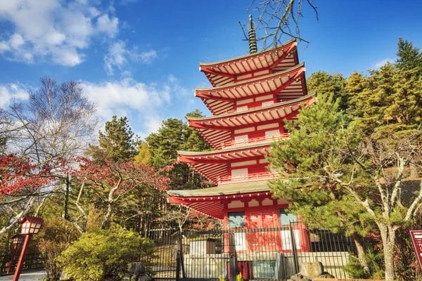 Kemegahan Chureito Pagoda