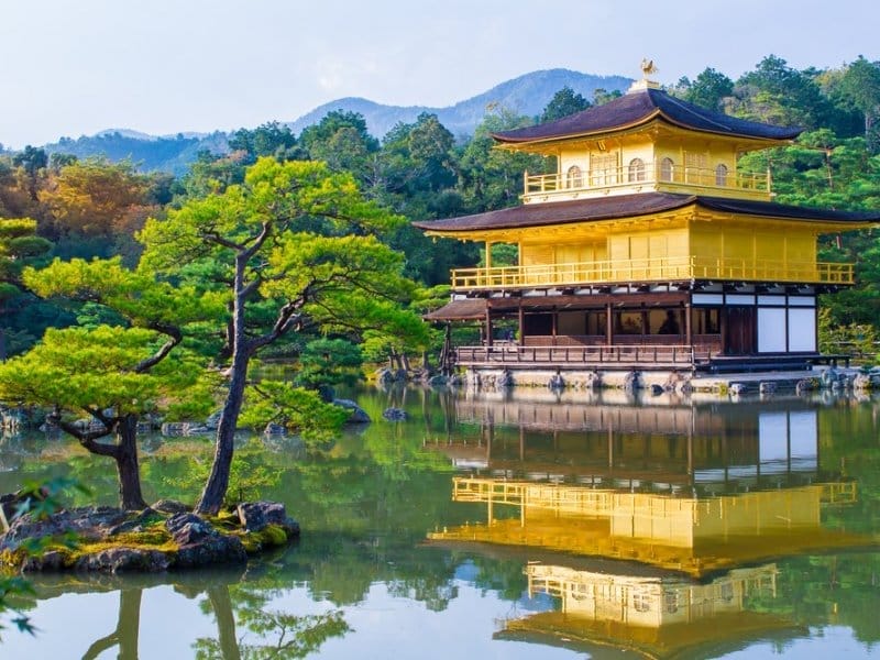 Musim Panas di Kuil Kinkakuji