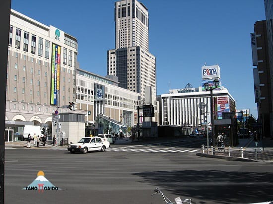 Bangunan Stasiun Sapporo yang megah