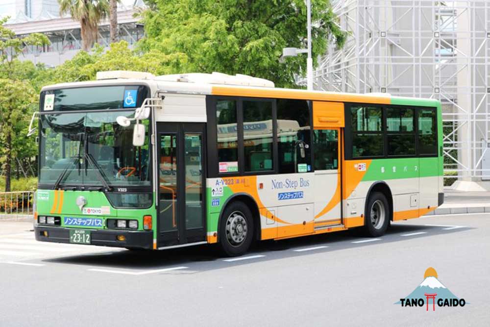 Bus di Jepang