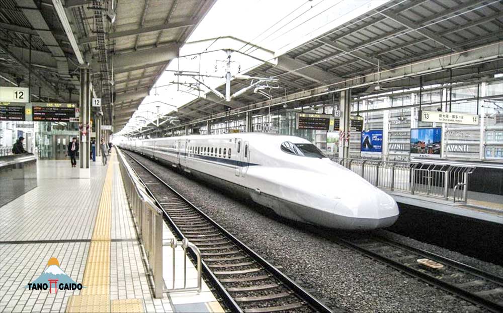 Kereta Shinkansen