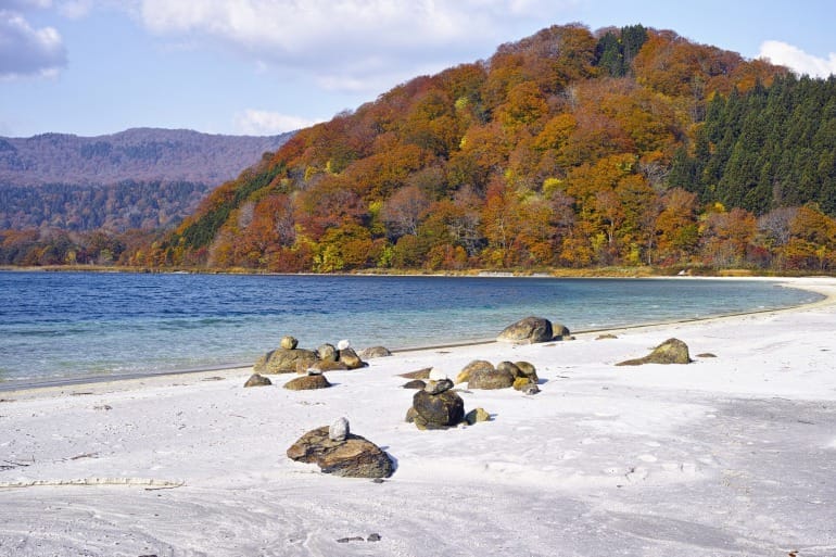 Pantai Osorezan