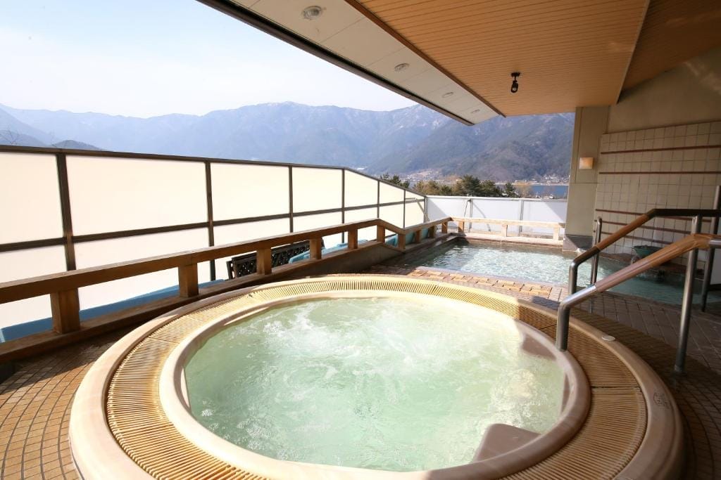 Lakeland Hotel Mizunosato