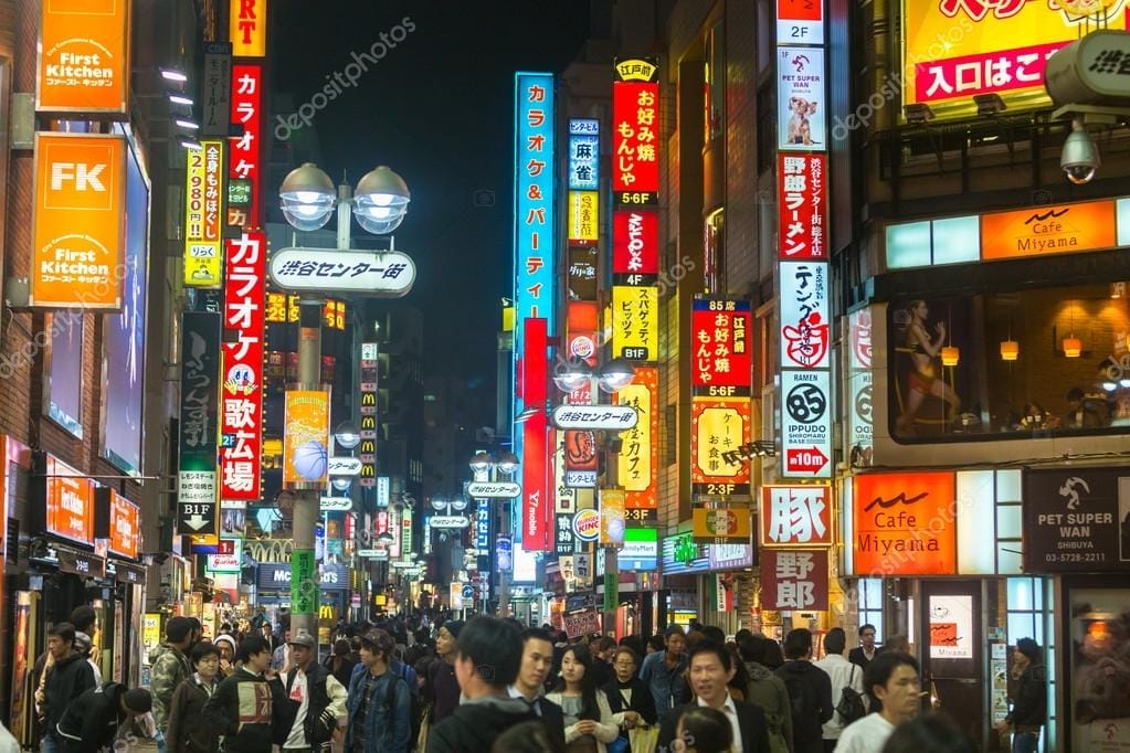 Suasana Malam di Shibuya