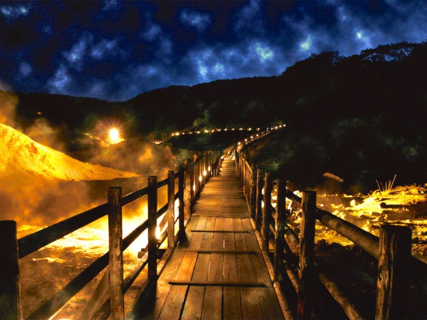 Suasana Malam Hari di Lembah Neraka Noboribetsu Onsen