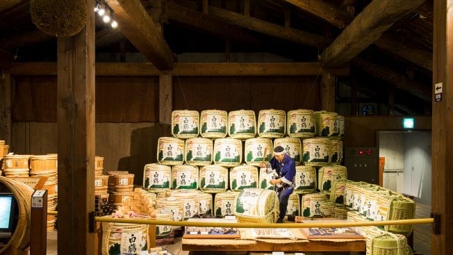 Pabrik Sake di Jepang